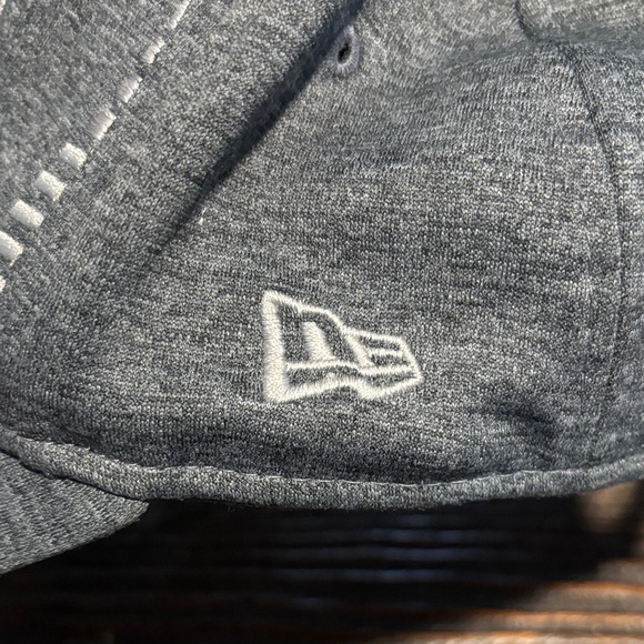 White Sox youth grey and white hat by New Era - Picture 6 of 12